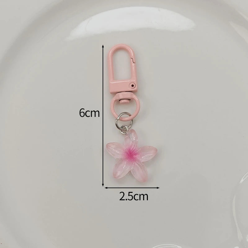 Cute Little Flower Pendant Keychain – Colorful Mini Resin Gift for Guests & Parties - Image 14